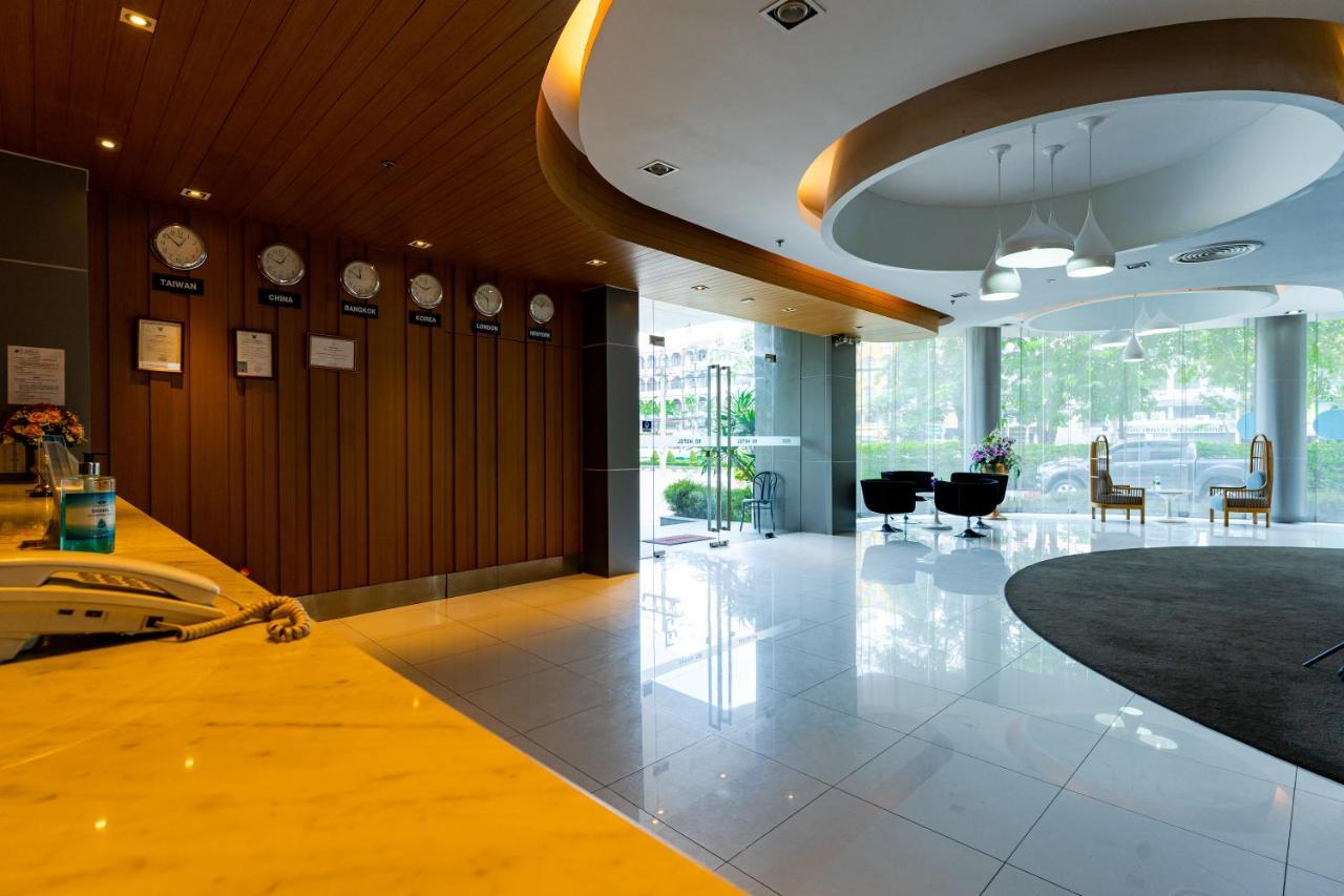 Royal Delight Hotel Bangkok Buitenkant foto