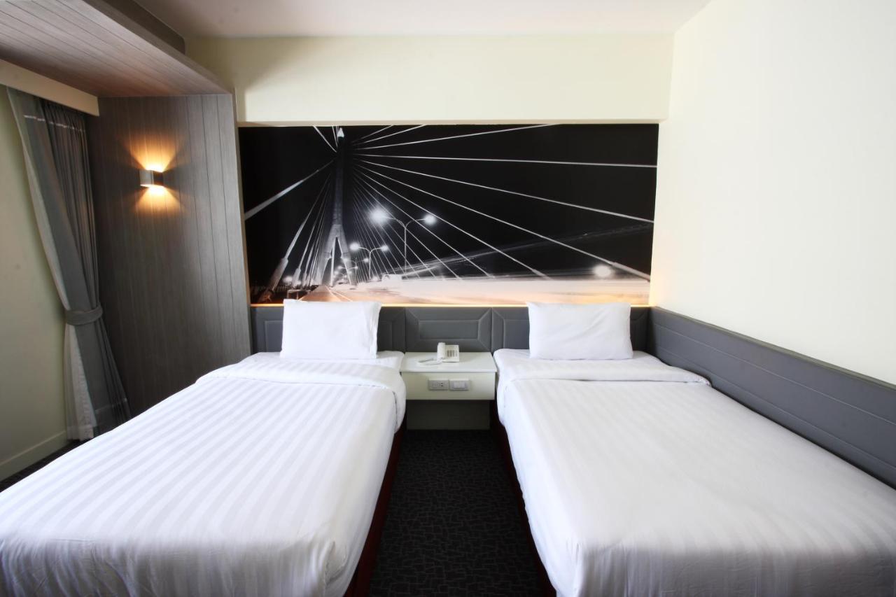 Royal Delight Hotel Bangkok Buitenkant foto