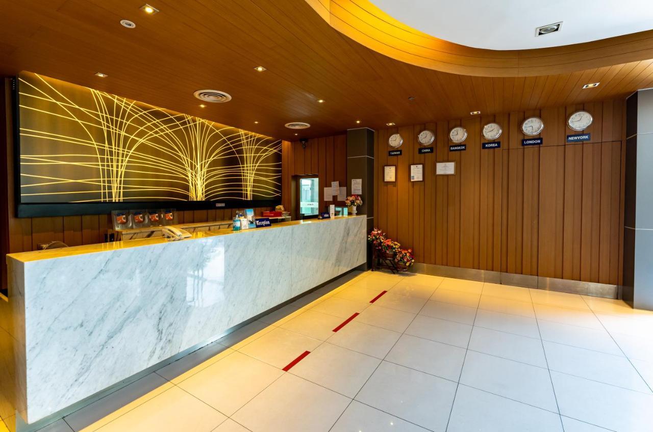Royal Delight Hotel Bangkok Buitenkant foto
